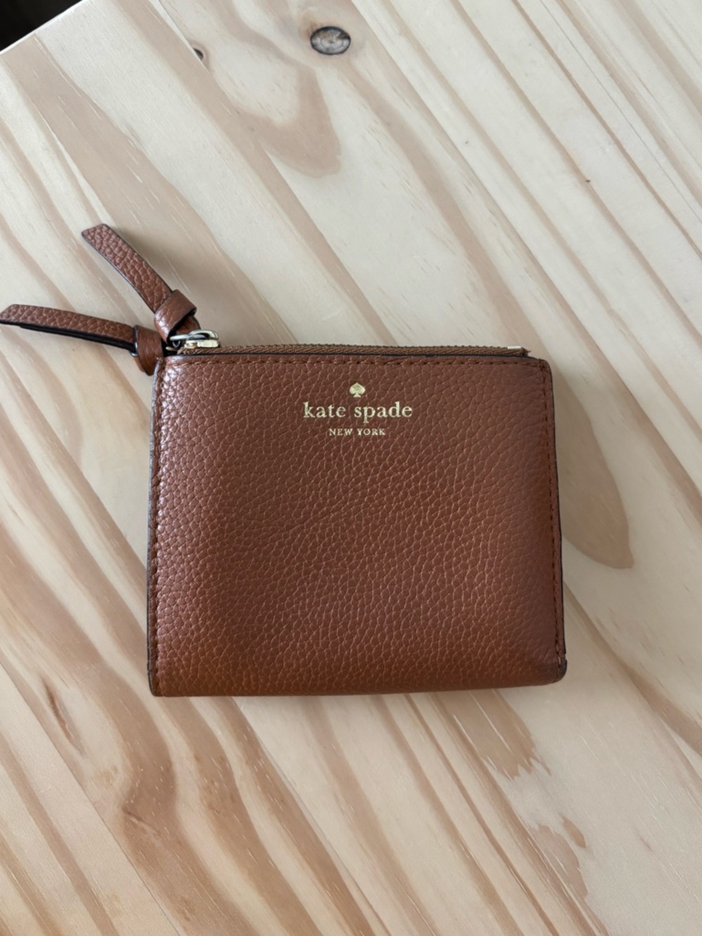 Kate Spade bifold wallet